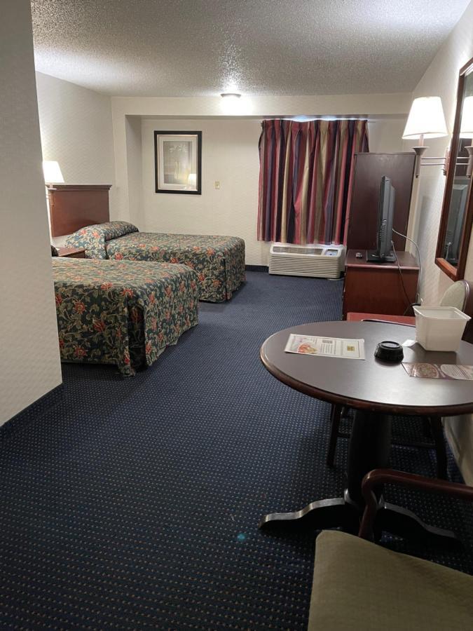 Budget Inn Temple Hills Kültér fotó